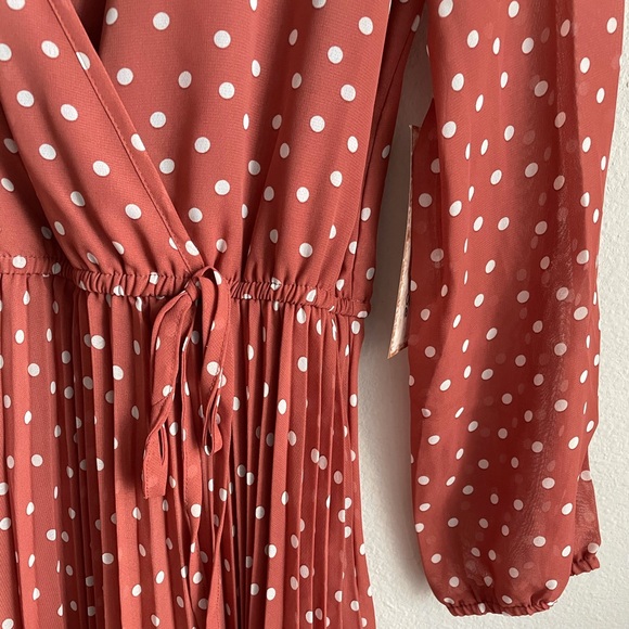 Polka Dot Midi Pleated Dress Size Small - Picture 5 of 7